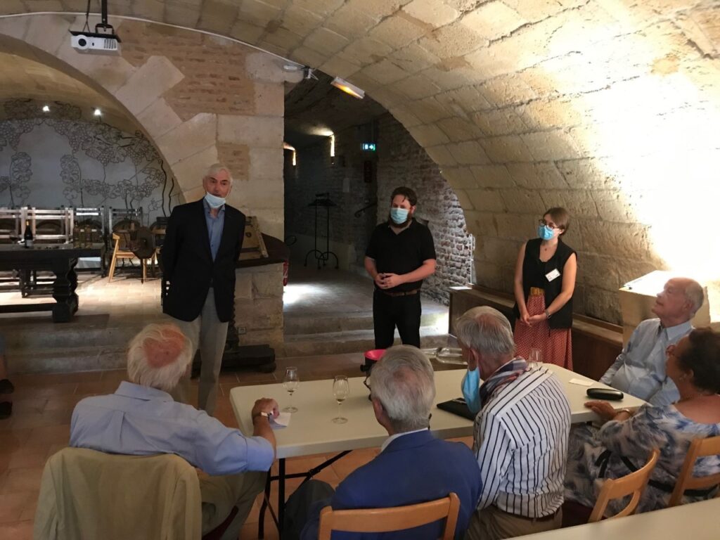 Dégustation de vins de Bergerac commentée par Paul André Barriat Président de l'Interprofession des vins de Bergerac et de Duras (IVBD)